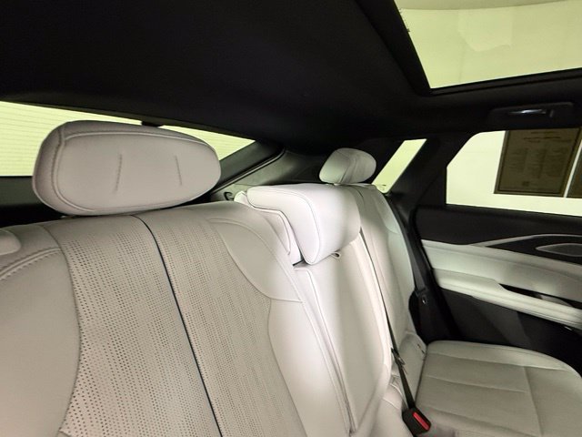Used 2024 Cadillac Lyriq Luxury RWD image 29
