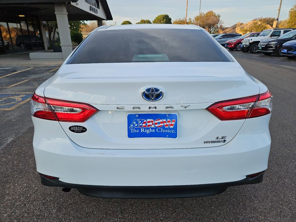 Used 2018 Toyota Camry LE image 15