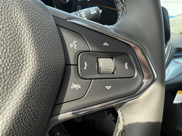 New 2025 Chevrolet Trax LT w/ Driver Confidence Package image 18