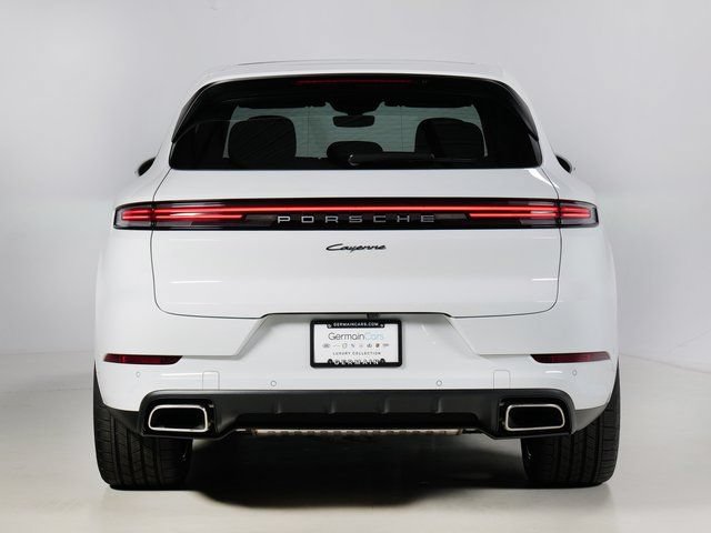Certified 2026 Porsche Cayenne AWD/4WD image 10