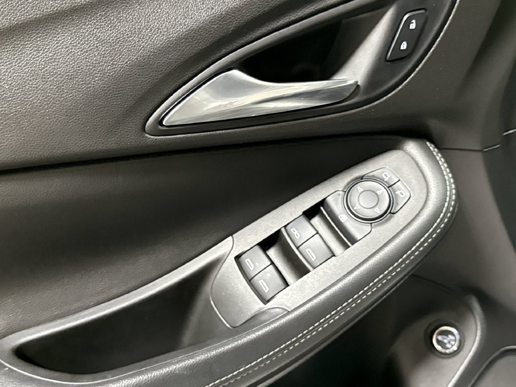 Used 2020 Buick Encore GX Select FWD image 20
