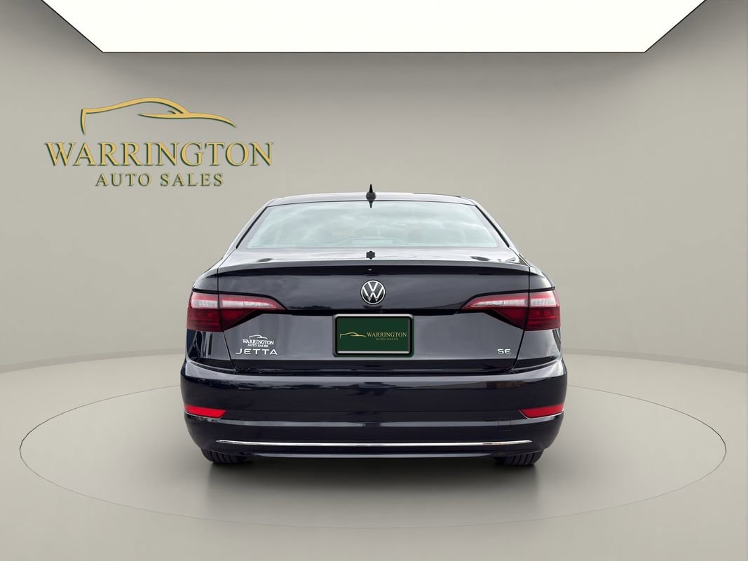 Used 2024 Volkswagen Jetta SE FWD image 6