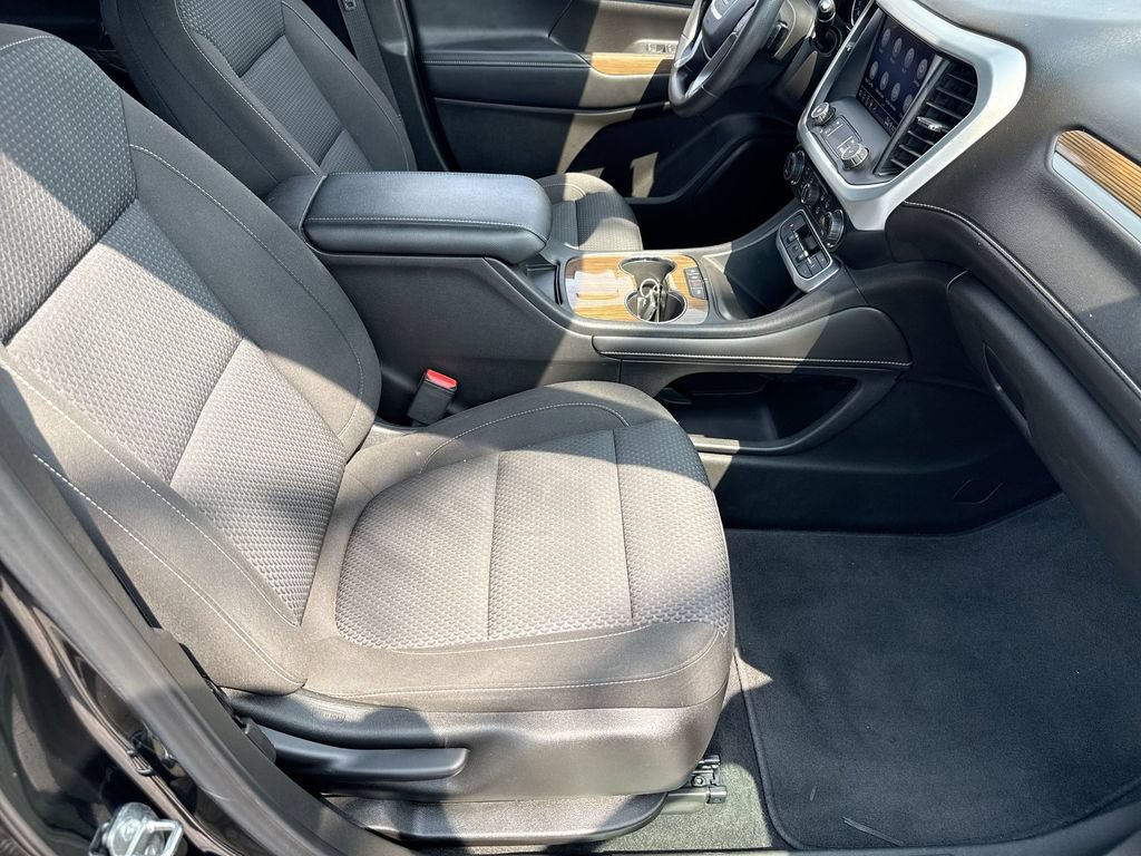 Used 2021 GMC Acadia SLE FWD image 28