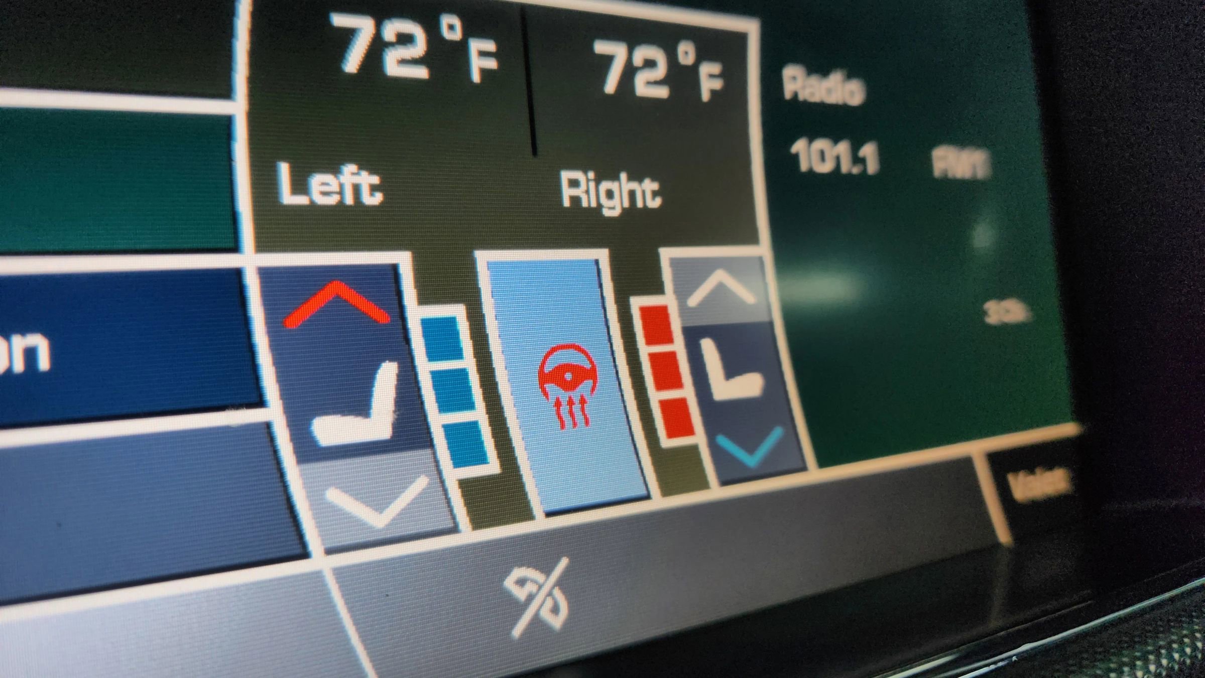 Used 2011 Jaguar XF Portfolio image 34