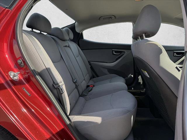 Used 2016 Hyundai Elantra SE image 15