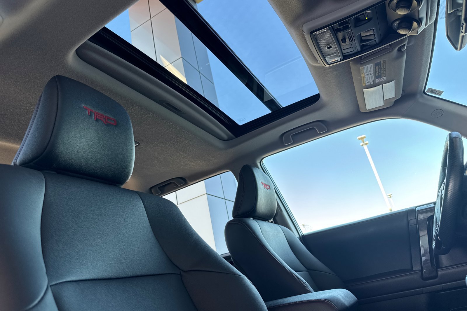 Certified 2023 Toyota 4Runner TRD Off-Road Premium w/ Moonroof Package AWD/4WD image 21