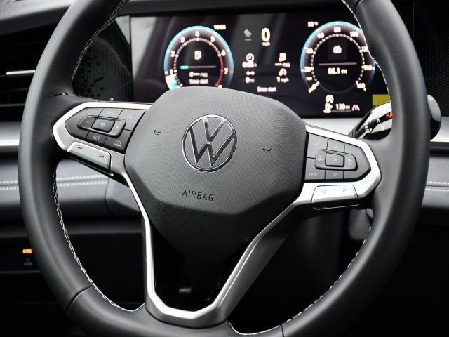 New 2026 Volkswagen Tiguan SE AWD/4WD image 21