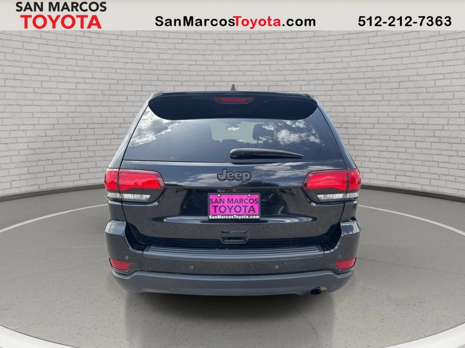 Used 2021 Jeep Grand Cherokee Freedom Edition RWD image 5