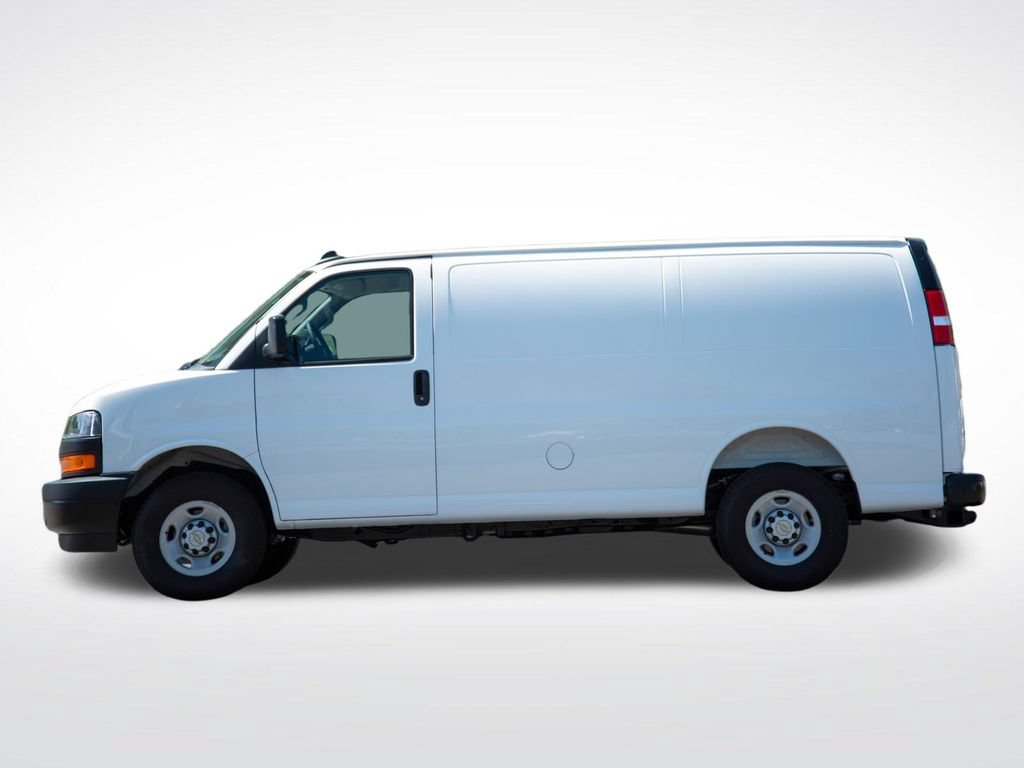 New 2025 Chevrolet Express 3500 w/ Driver Convenience Package RWD image 7