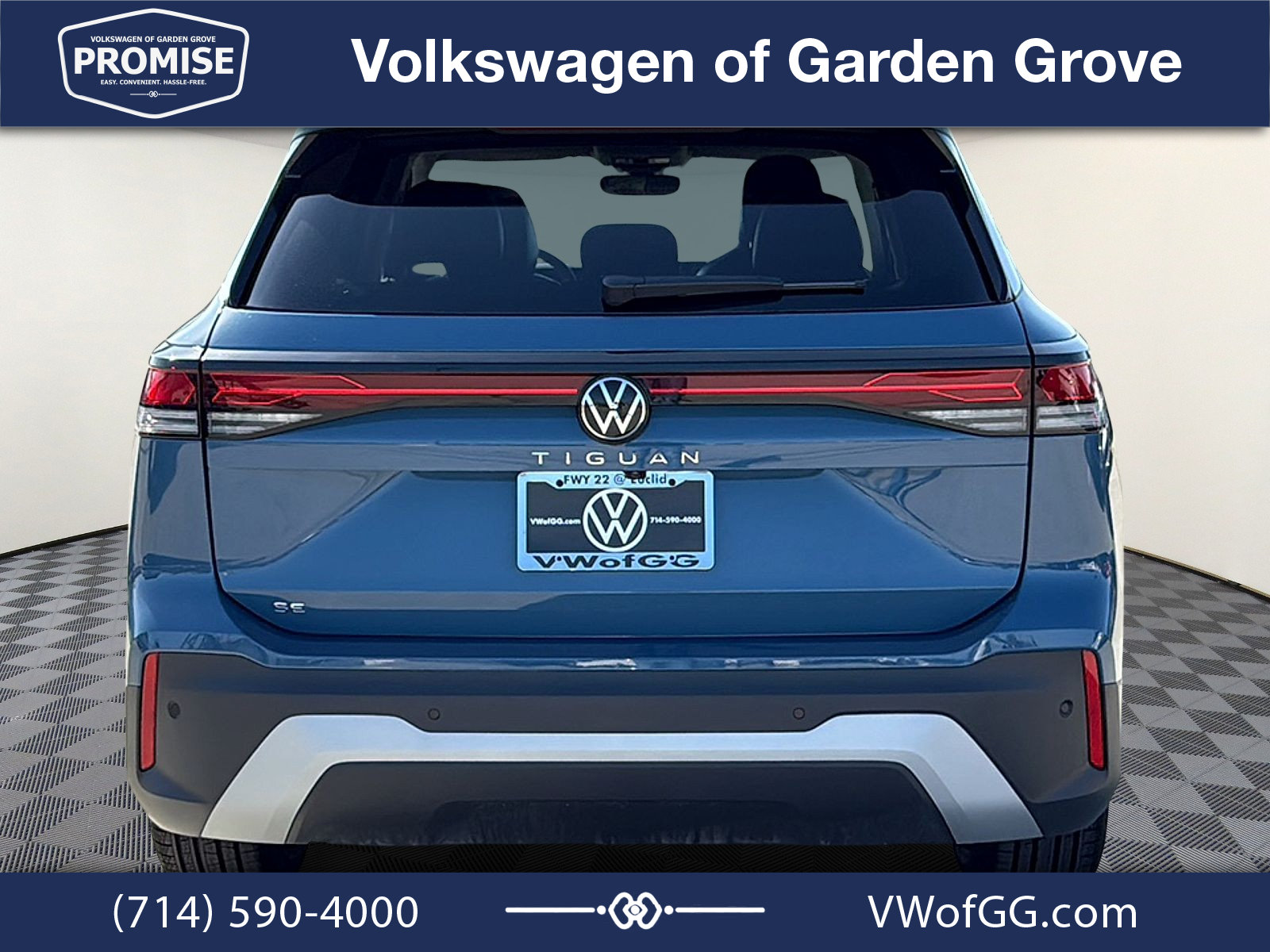 New 2026 Volkswagen Tiguan SE FWD image 7