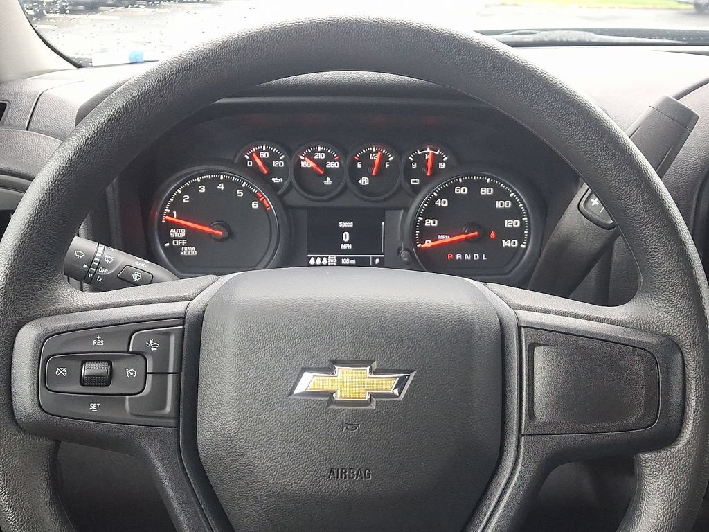 New 2026 Chevrolet Silverado 1500 Custom w/ LPO, Dark Essentials Package AWD/4WD image 9