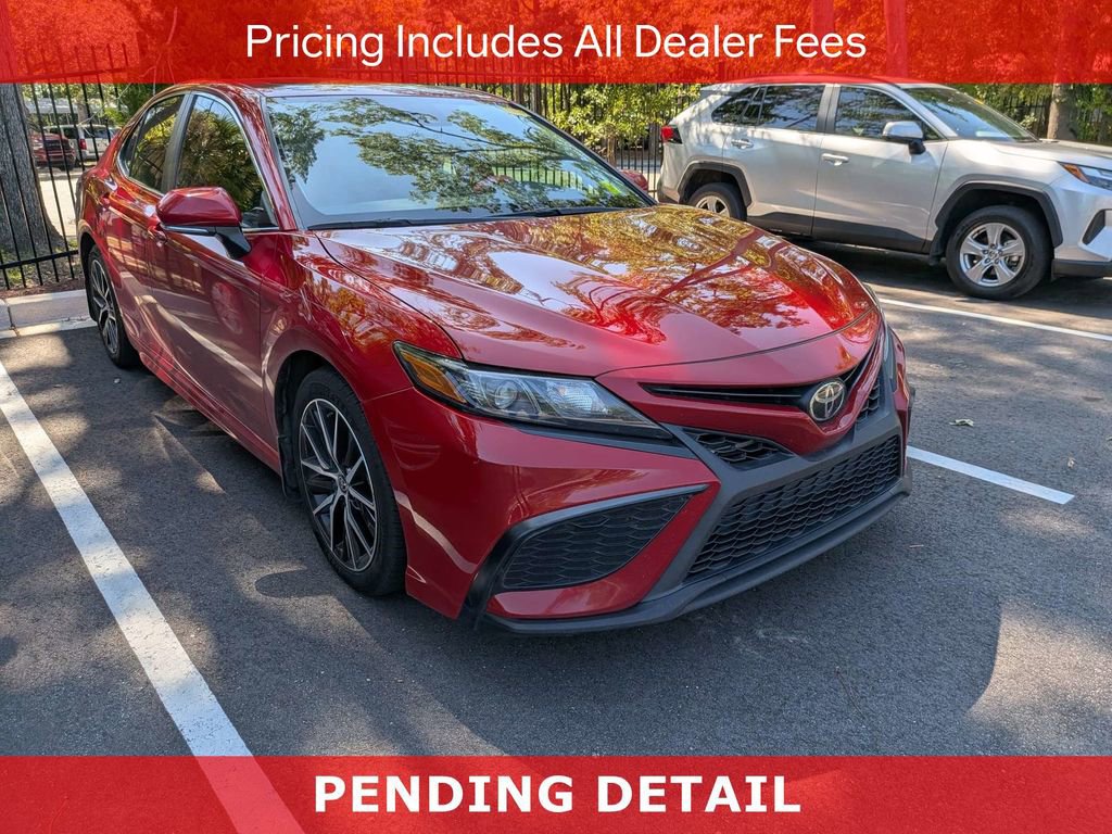 Used 2021 Toyota Camry SE w/ Convenience Package