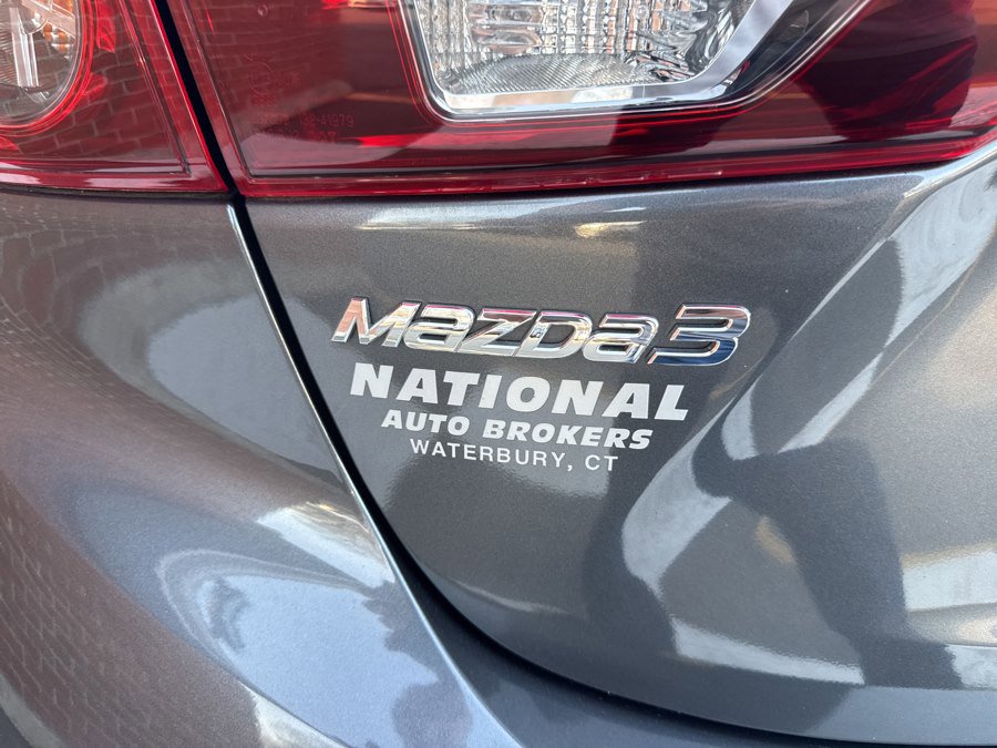 Used 2014 MAZDA MAZDA3 i Touring image 32