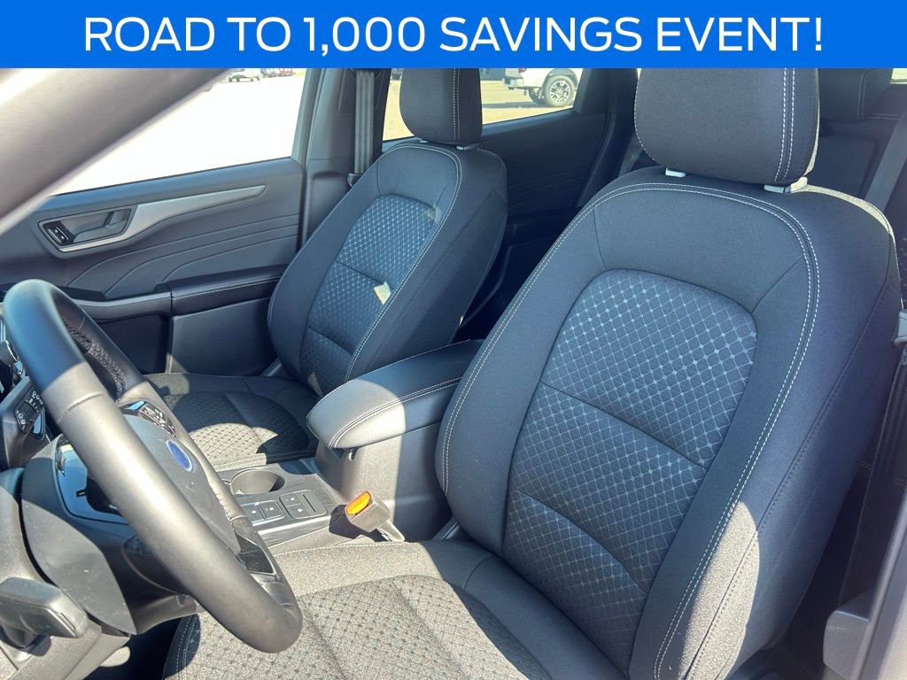 New 2025 Ford Escape Active w/ Cold Weather Package image 12