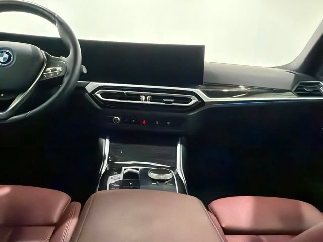 Certified 2023 BMW 330e xDrive w/ Premium Package AWD/4WD image 35