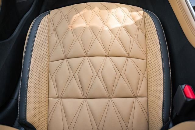 New 2025 Nissan Sentra SV w/ SV Premium Package image 24