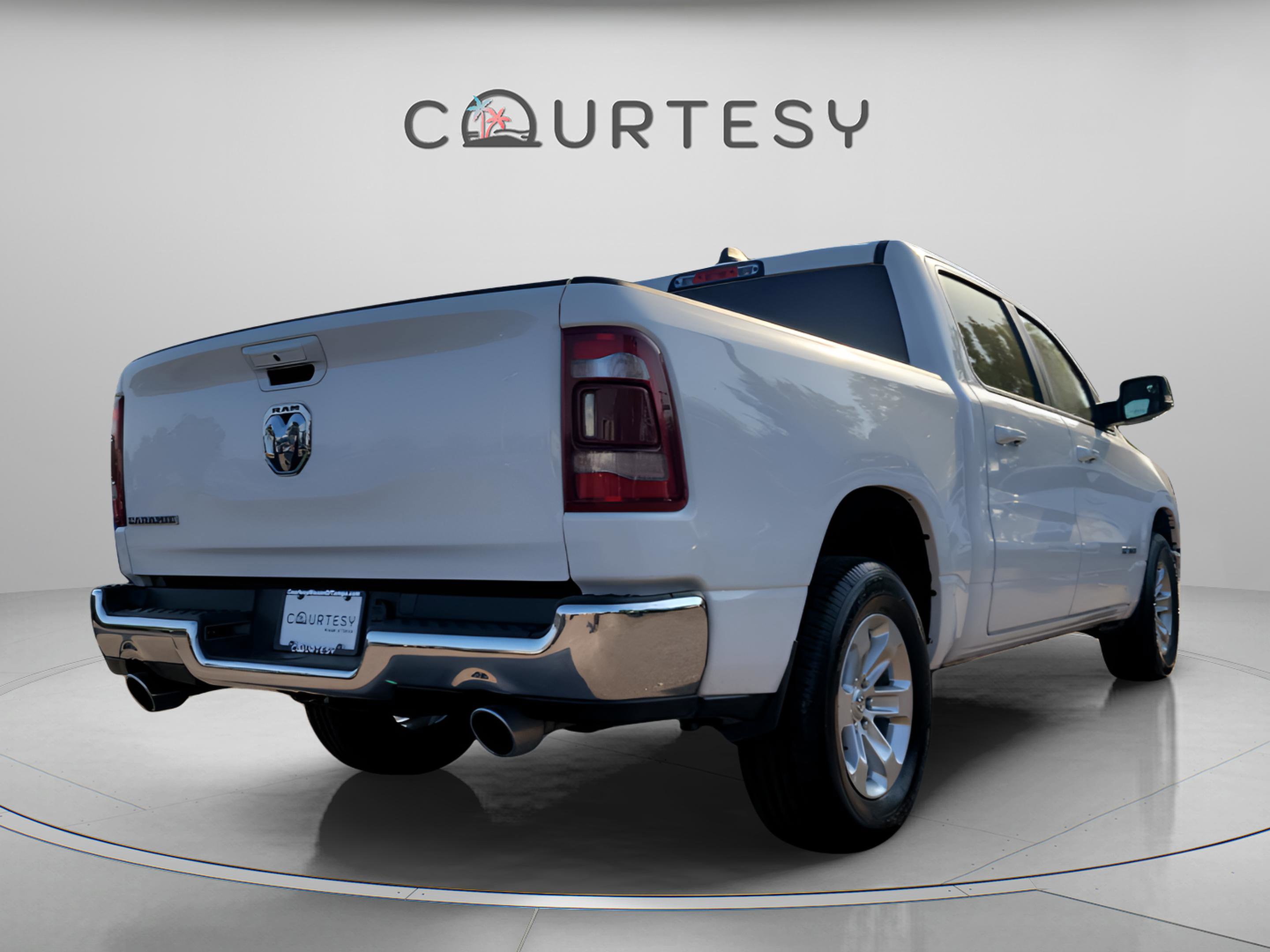 Used 2024 RAM 1500 Laramie image 5