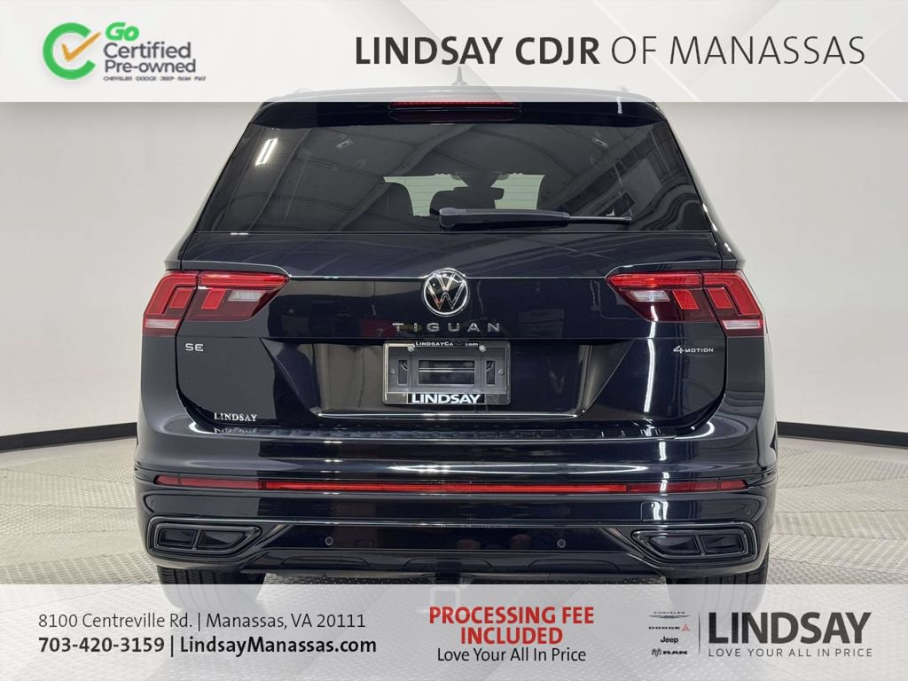 Used 2024 Volkswagen Tiguan SE R-Line AWD/4WD image 7