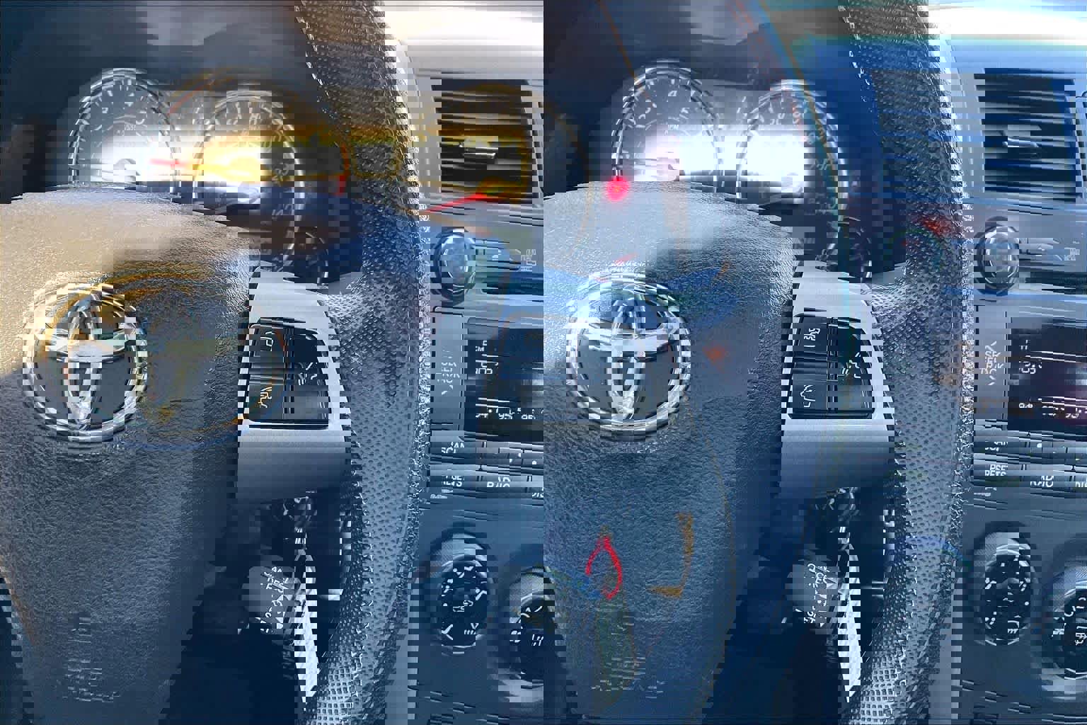 Used 2011 Toyota Corolla S image 24