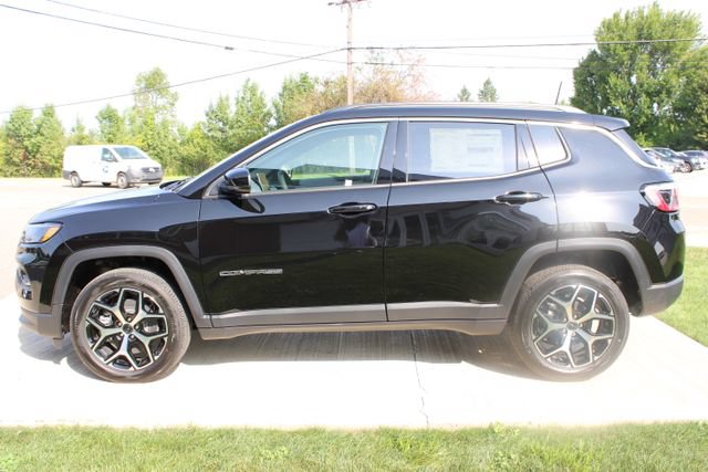 New 2026 Jeep Compass Limited AWD/4WD image 28