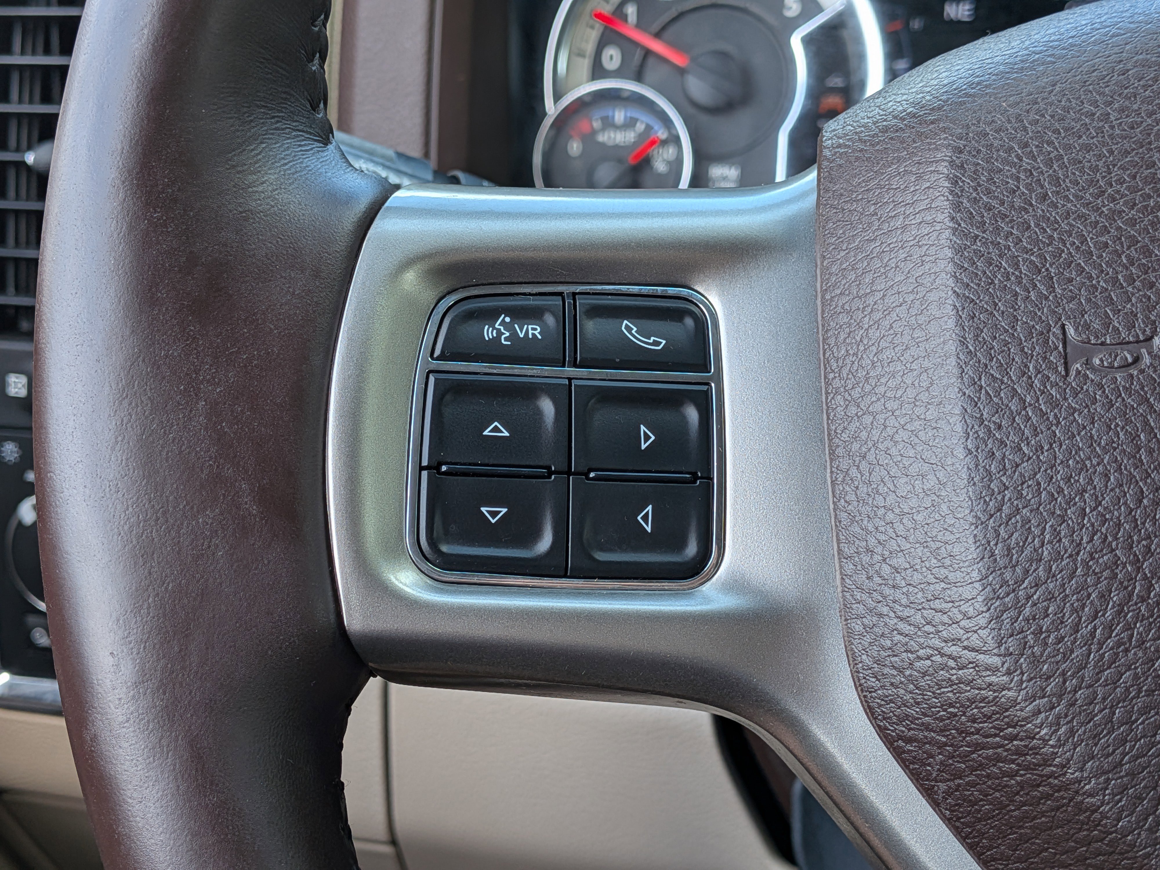 Used 2017 RAM 3500 Laramie image 24