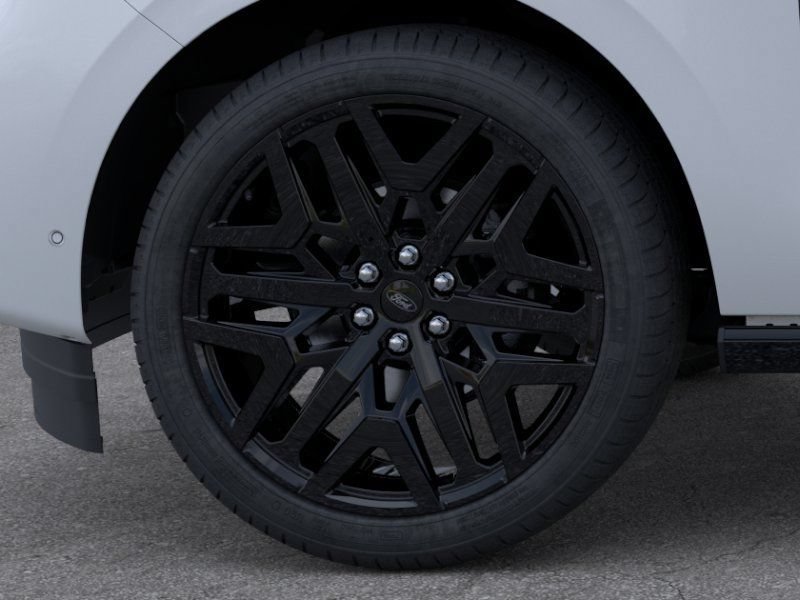 New 2026 Ford Expedition Max Platinum w/ Stealth Performance Package AWD/4WD image 20