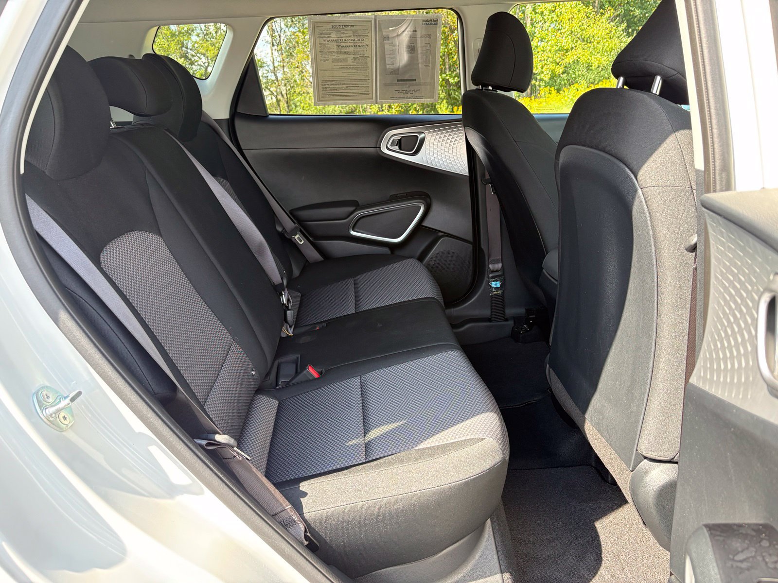 Used 2024 Kia Soul LX FWD image 29