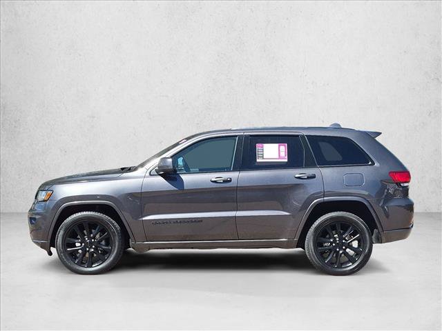 Used 2019 Jeep Grand Cherokee Altitude AWD/4WD image 8