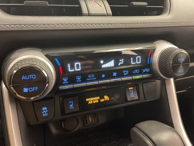 Used 2022 Toyota RAV4 XLE w/ Convenience Package AWD/4WD image 24