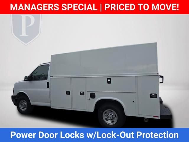New 2025 Chevrolet Express 3500 w/ Power Convenience Package RWD image 10
