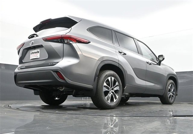 New 2026 Toyota Highlander XLE image 27