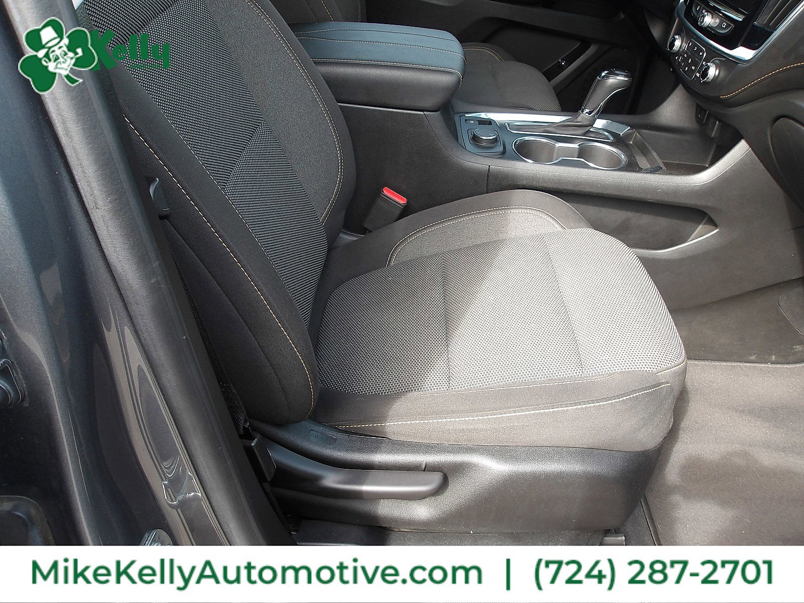 Used 2020 Chevrolet Traverse LT image 11