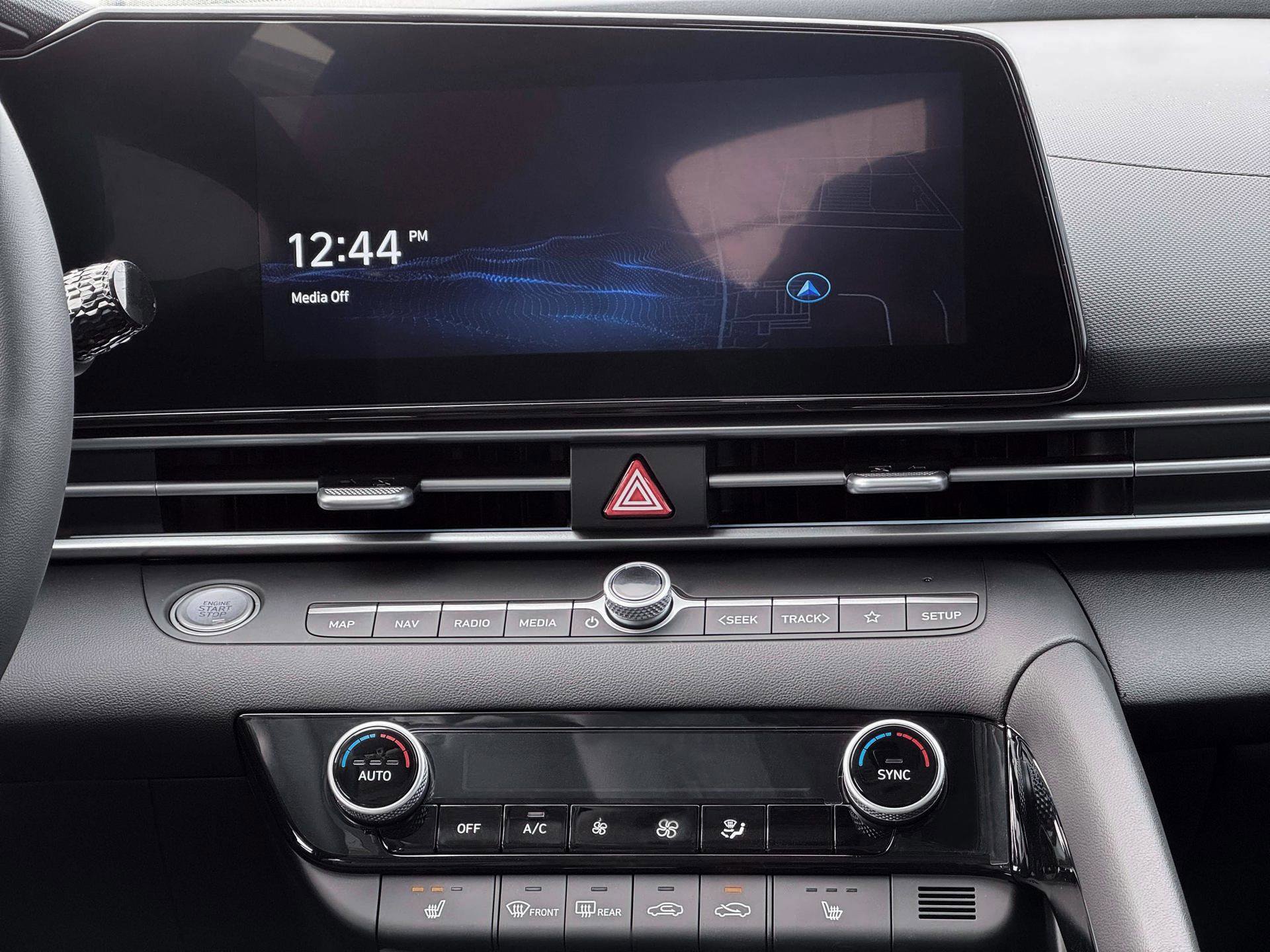 New 2026 Hyundai Elantra Limited image 19