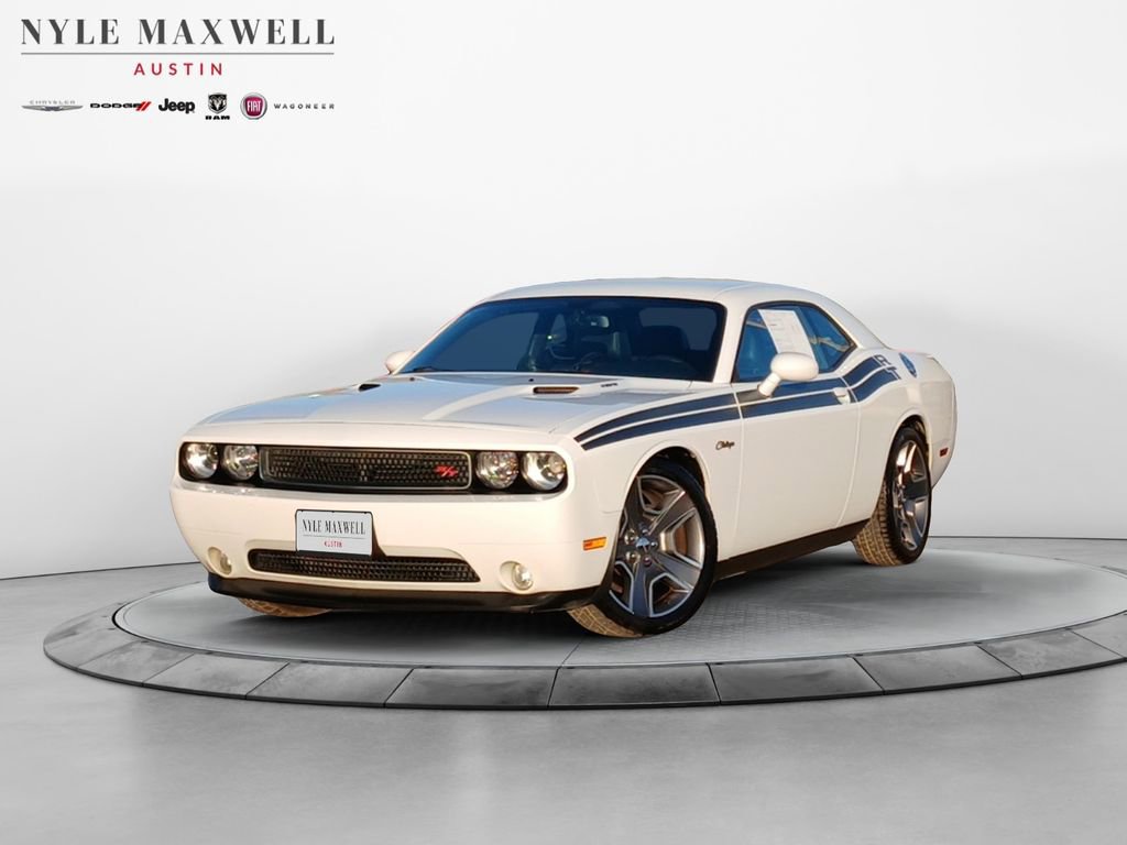 Used 2013 Dodge Challenger R/T image 1
