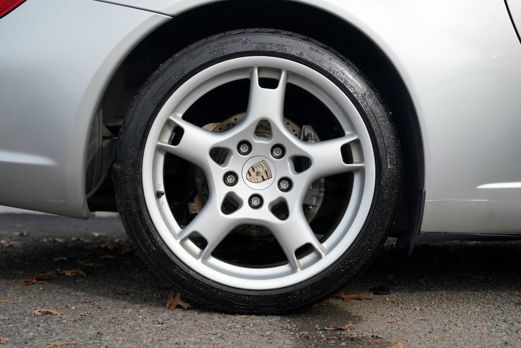 Used 2005 Porsche 911 Carrera image 11