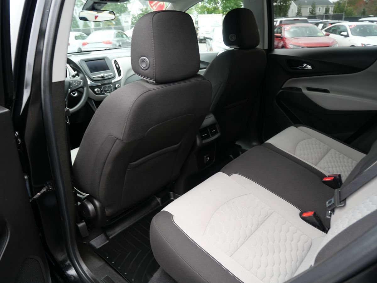 Used 2021 Chevrolet Equinox LS AWD/4WD image 21