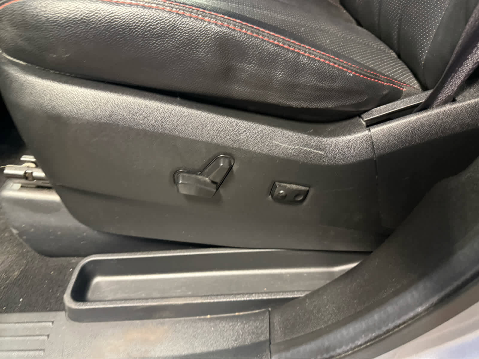 Used 2017 Dodge Grand Caravan GT image 9