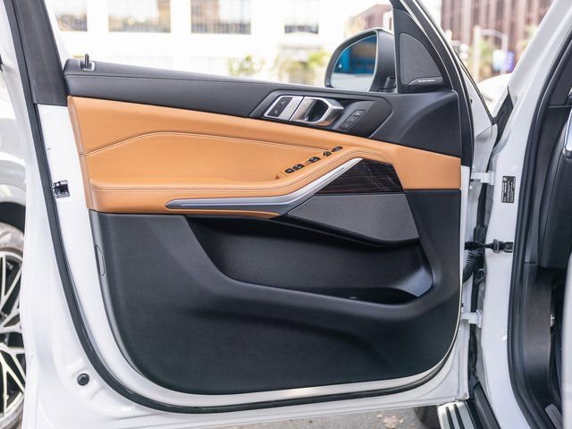 Used 2026 BMW X5 xDrive40i image 36