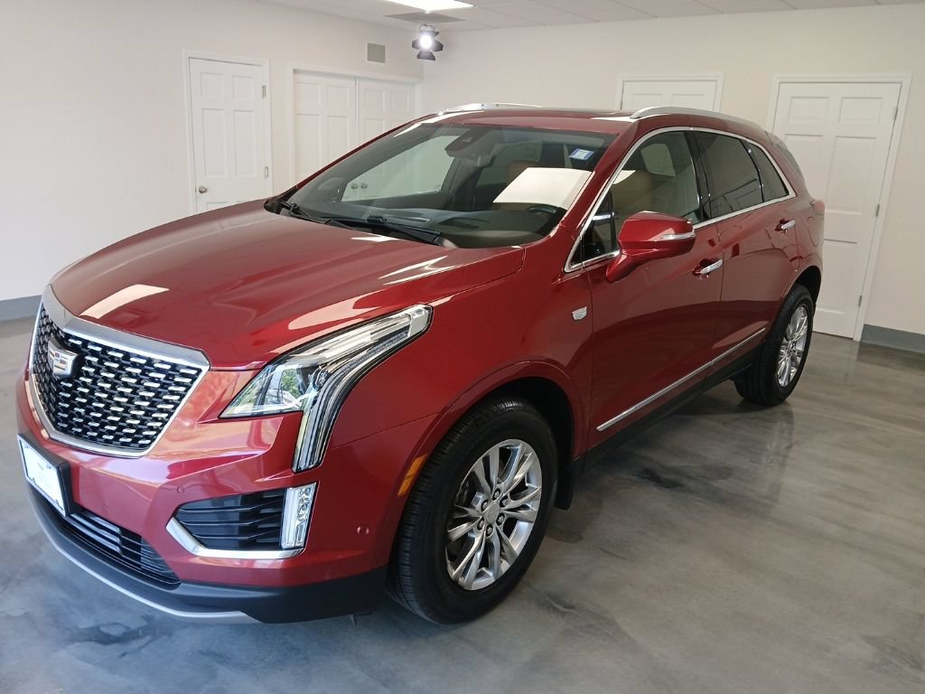 Used 2020 Cadillac XT5 Premium Luxury AWD/4WD image 4