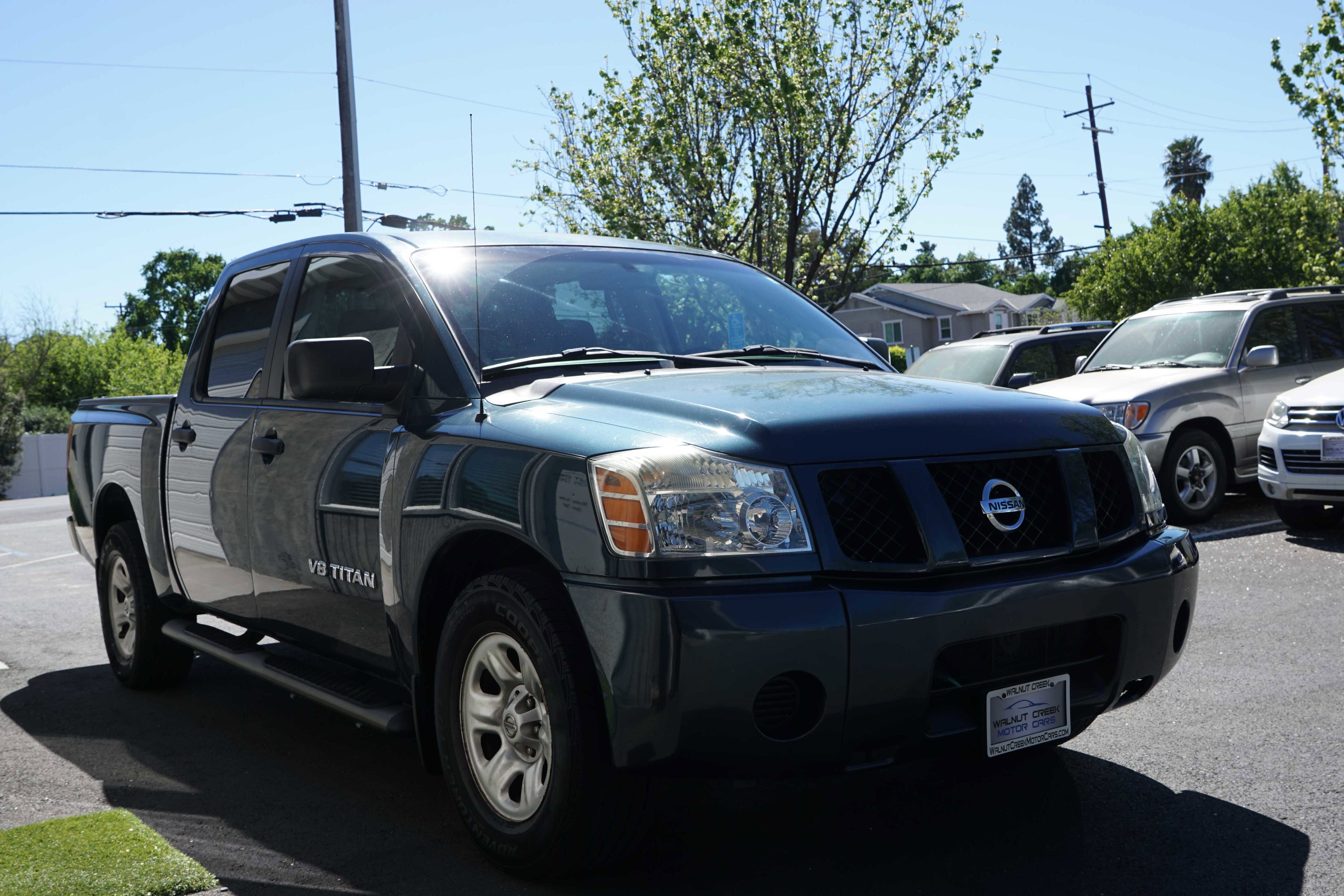 Used 2005 Nissan Titan XE image 7