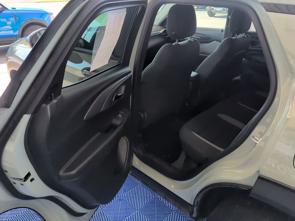 Used 2026 Chevrolet TrailBlazer LS w/ LS Convenience Package AWD/4WD image 25