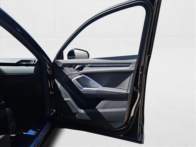 New 2025 Audi Q3 2.0T Premium w/ Convenience Package image 11
