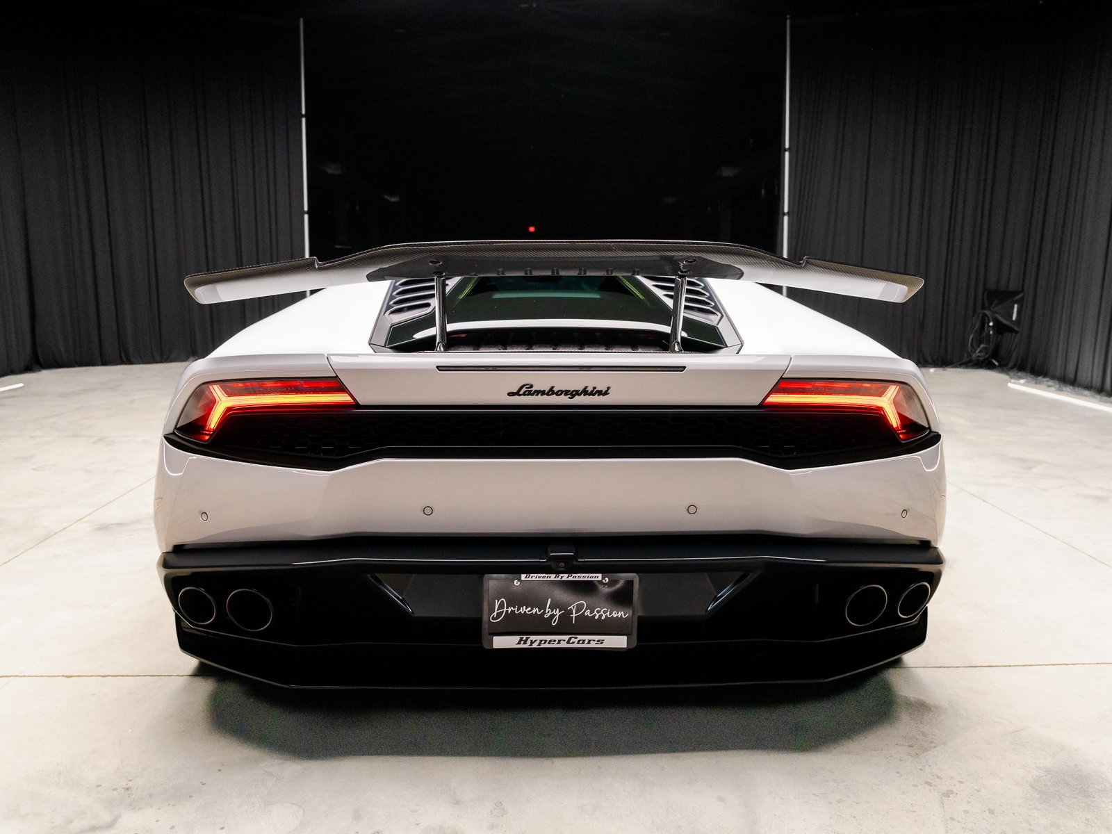 Used 2015 Lamborghini Huracan LP 610-4 image 15