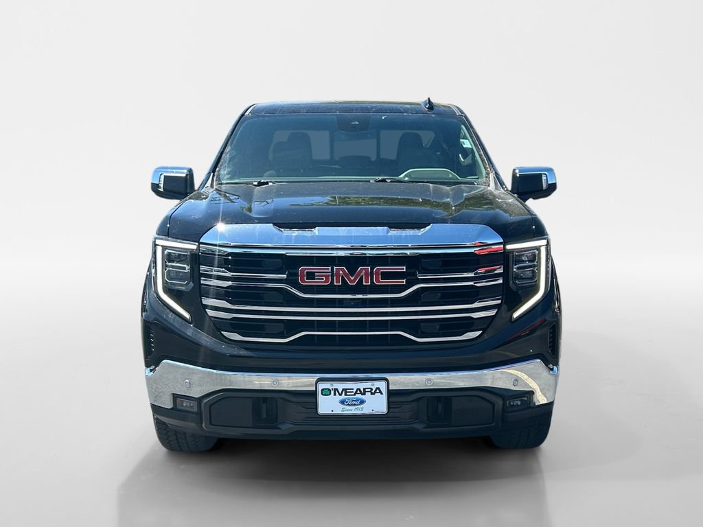 Used 2024 GMC Sierra 1500 SLT w/ SLT Premium Plus Package AWD/4WD image 18