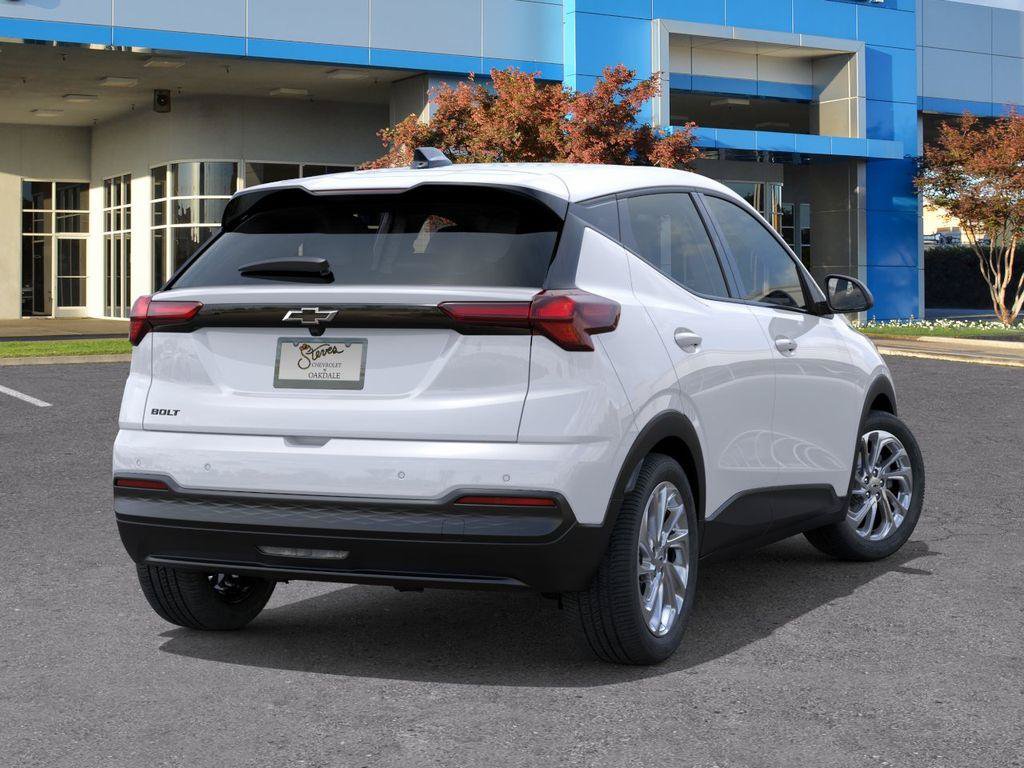 New 2027 Chevrolet Bolt LT FWD image 4