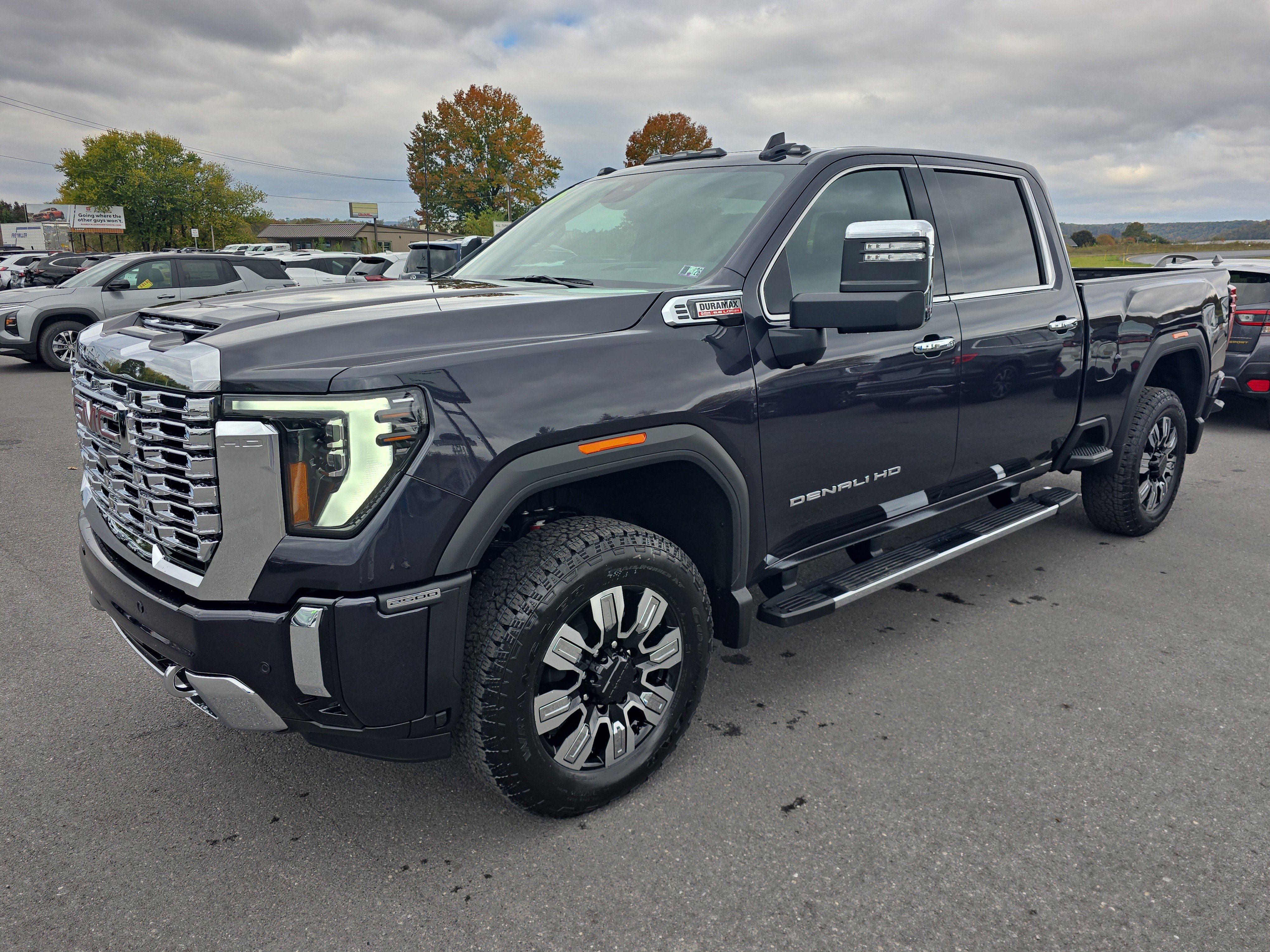 New 2026 GMC Sierra 2500 Denali w/ Denali Reserve Package image 7