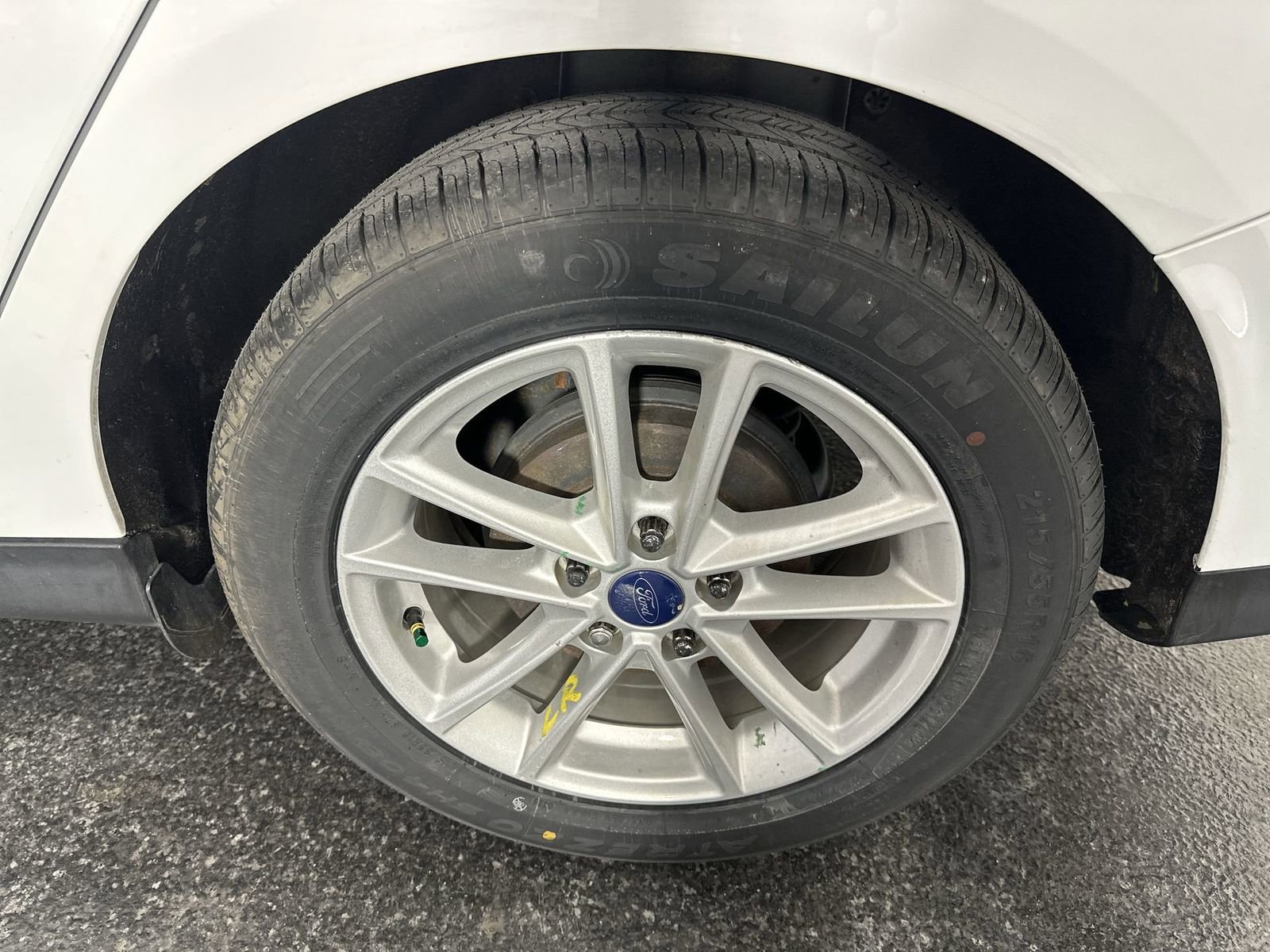 Used 2018 Ford Focus SE FWD image 10