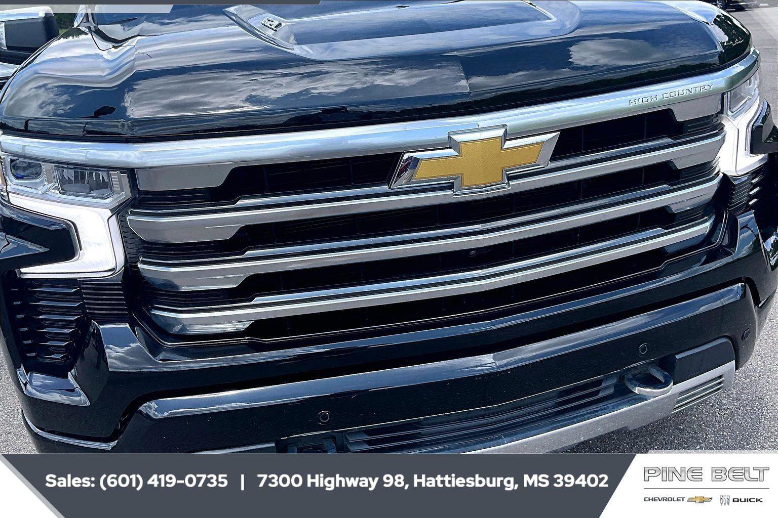 Used 2023 Chevrolet Silverado 1500 High Country w/ Technology Package image 22