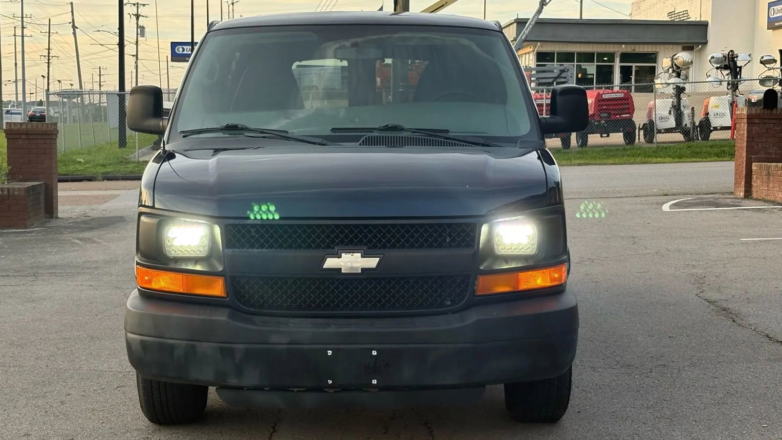 Used 2013 Chevrolet Express 1500 w/ Power Package image 8