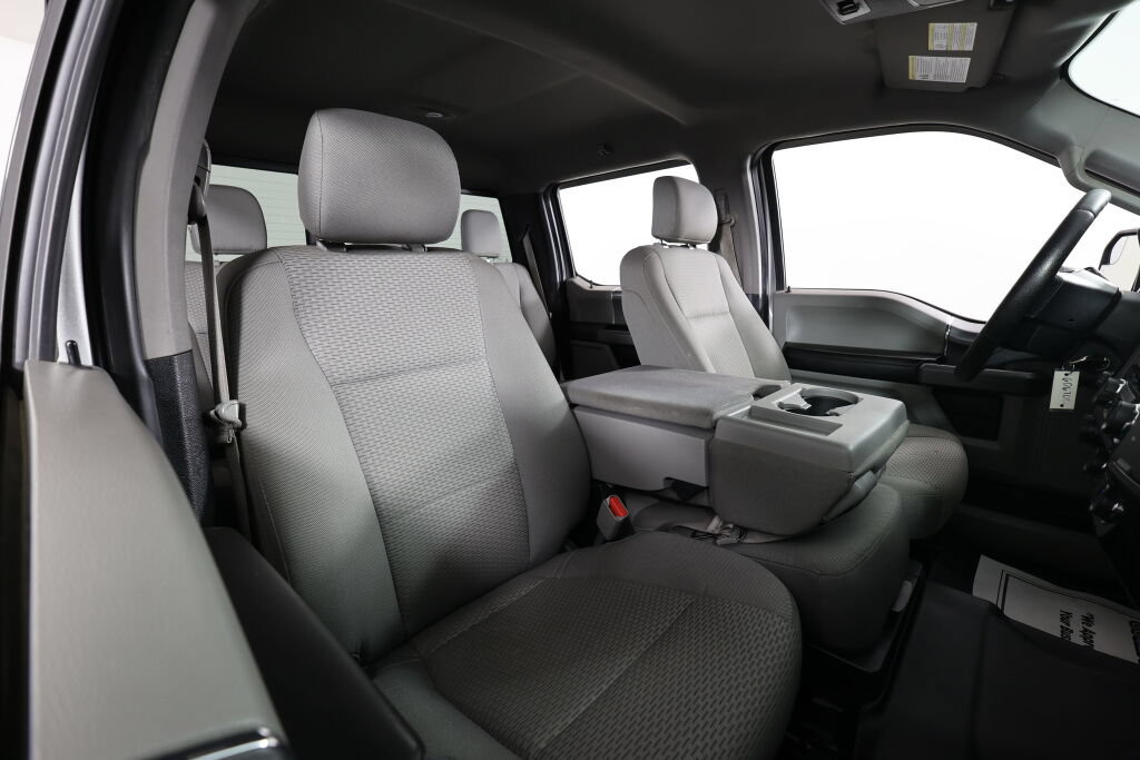 Used 2016 Ford F150 XLT w/ Equipment Group 302A Luxury AWD/4WD image 24